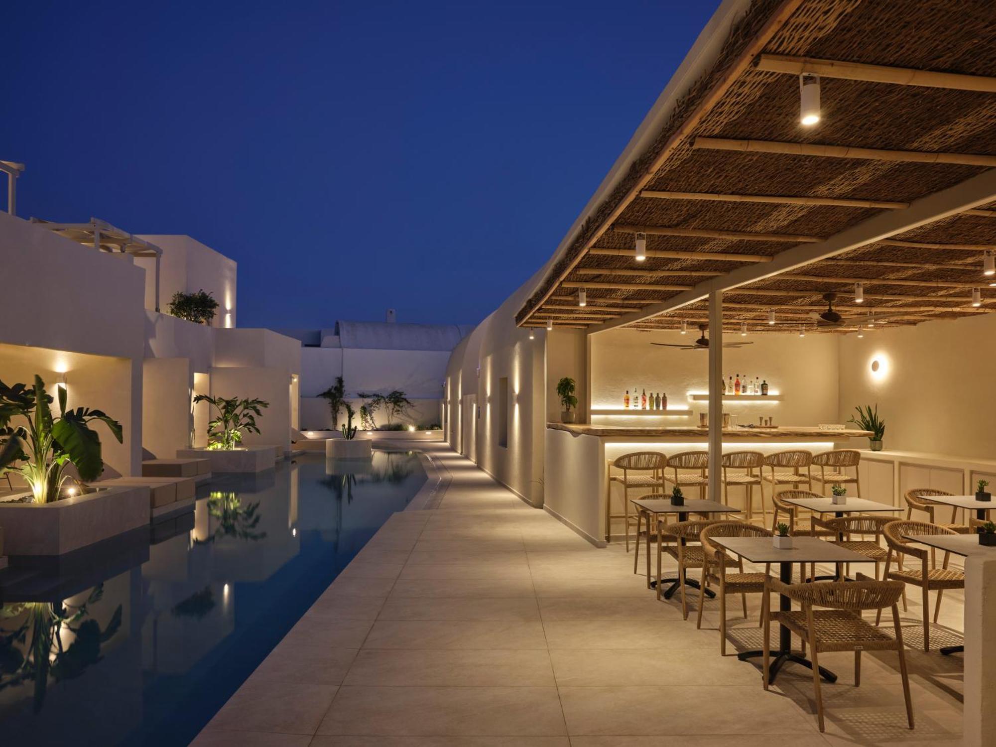 Heyday Luxury Suites Перисса Экстерьер фото