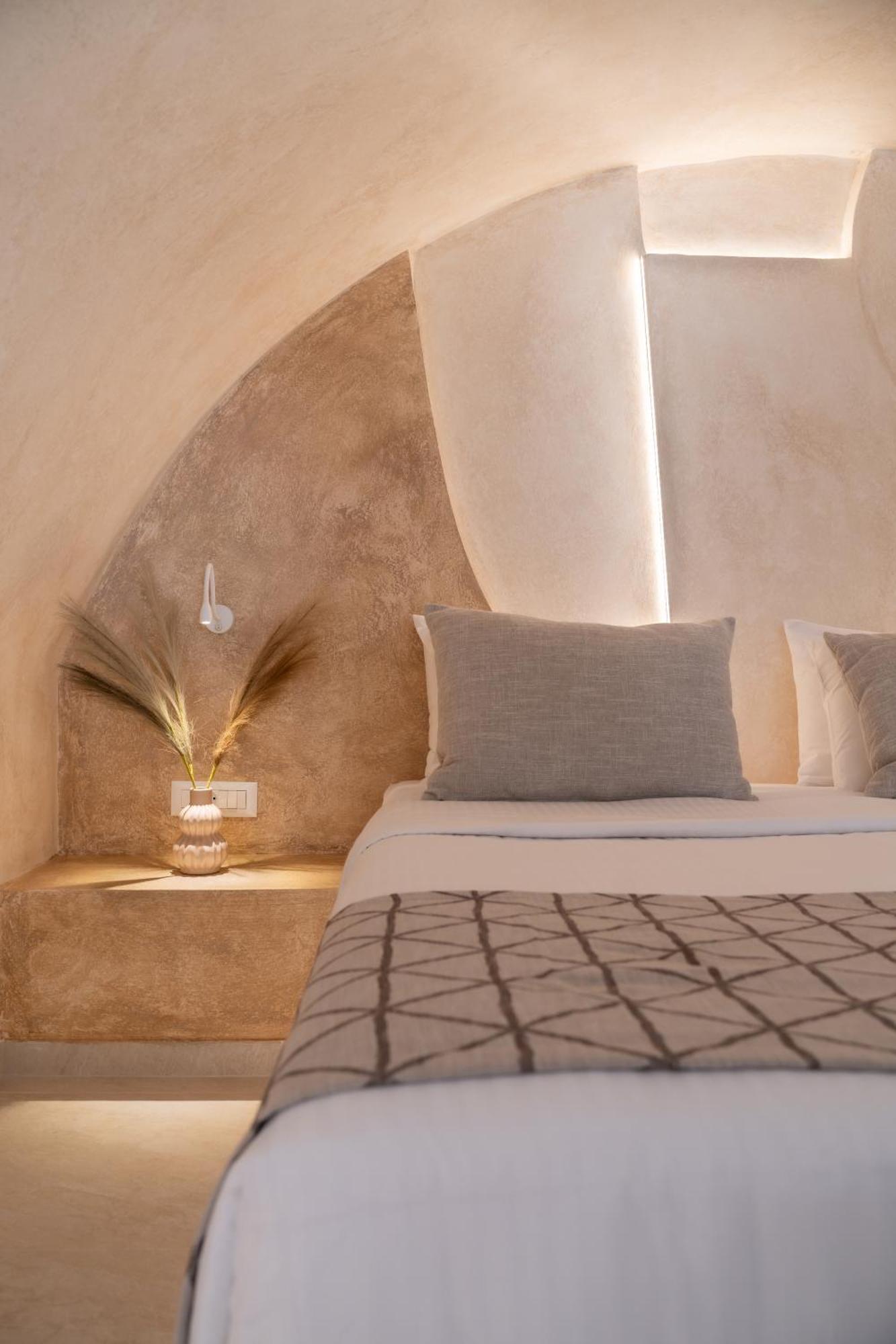 Heyday Luxury Suites Перисса Экстерьер фото