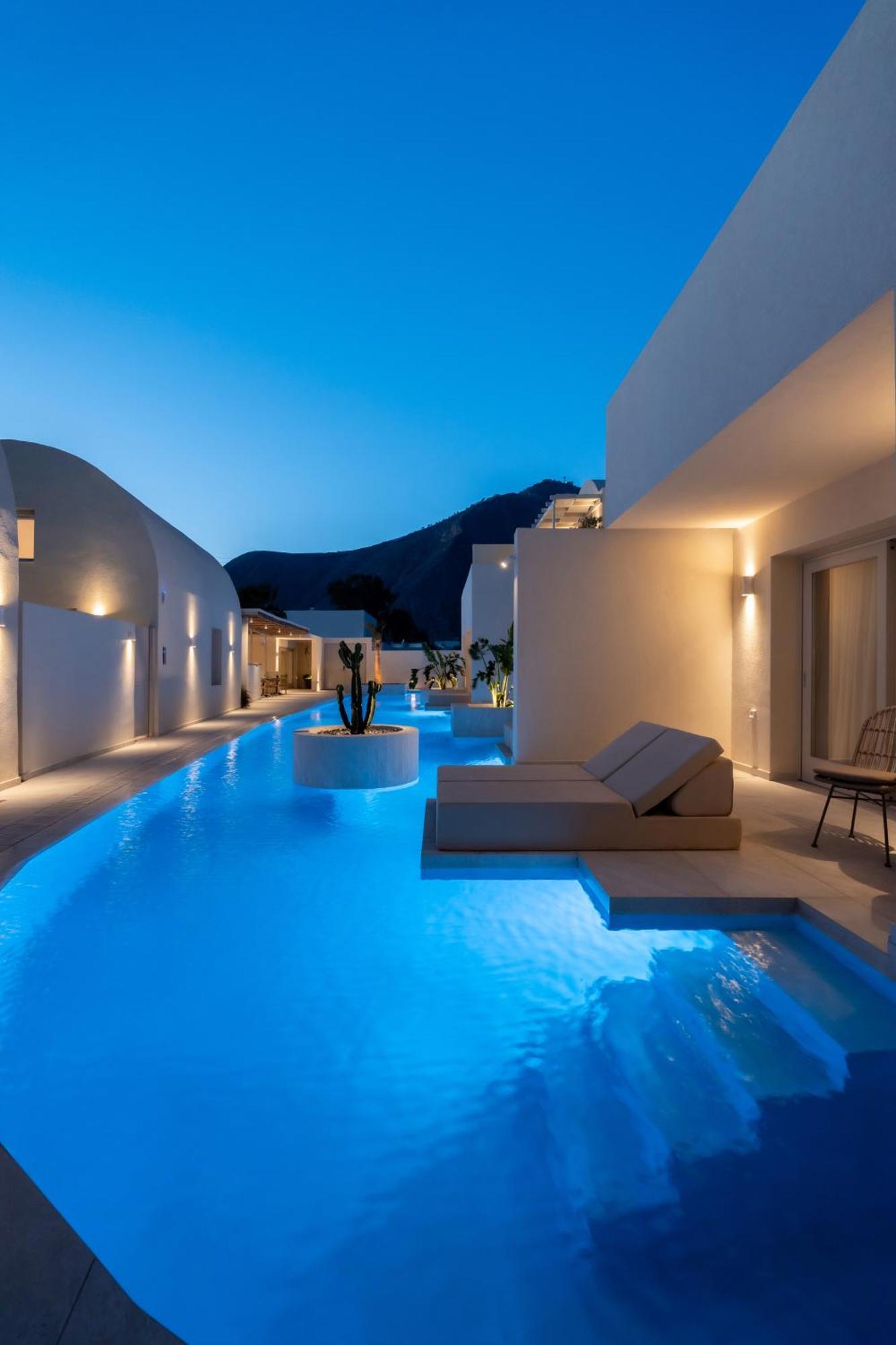 Heyday Luxury Suites Перисса Экстерьер фото